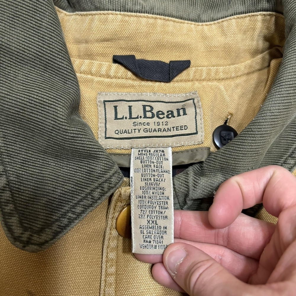 Vtg LL Bean Jacket XXL Beige Canvas Plaid Lined Field Barn Chore Coat Distressed - Picture 4 of 16